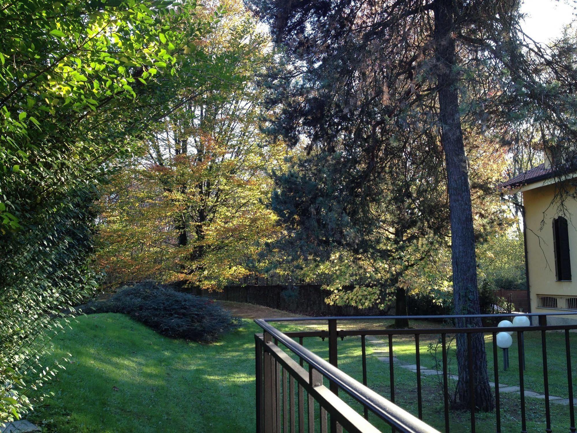 Bed&Garden Bed & Breakfast Cesate Exterior photo